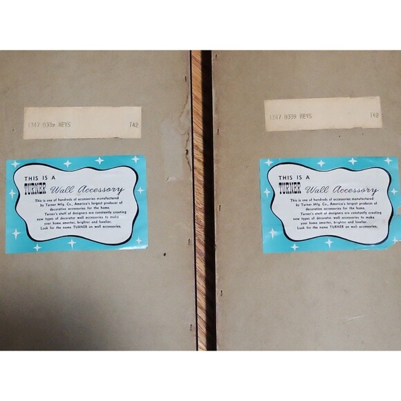 Set Of 2 Vintage MCM Turner Wall Accessory Ornate Kings Knights Gold Keys - Picture 11 of 15